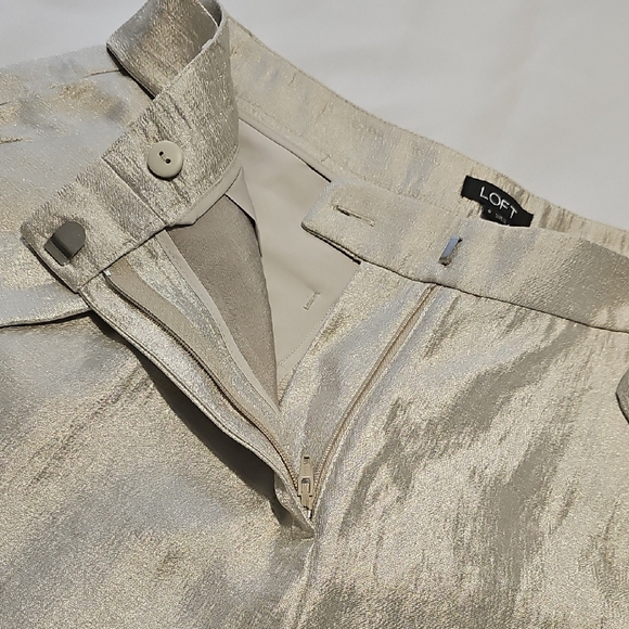 LOFT Champagne Gold Dress Shorts - Picture 4 of 8